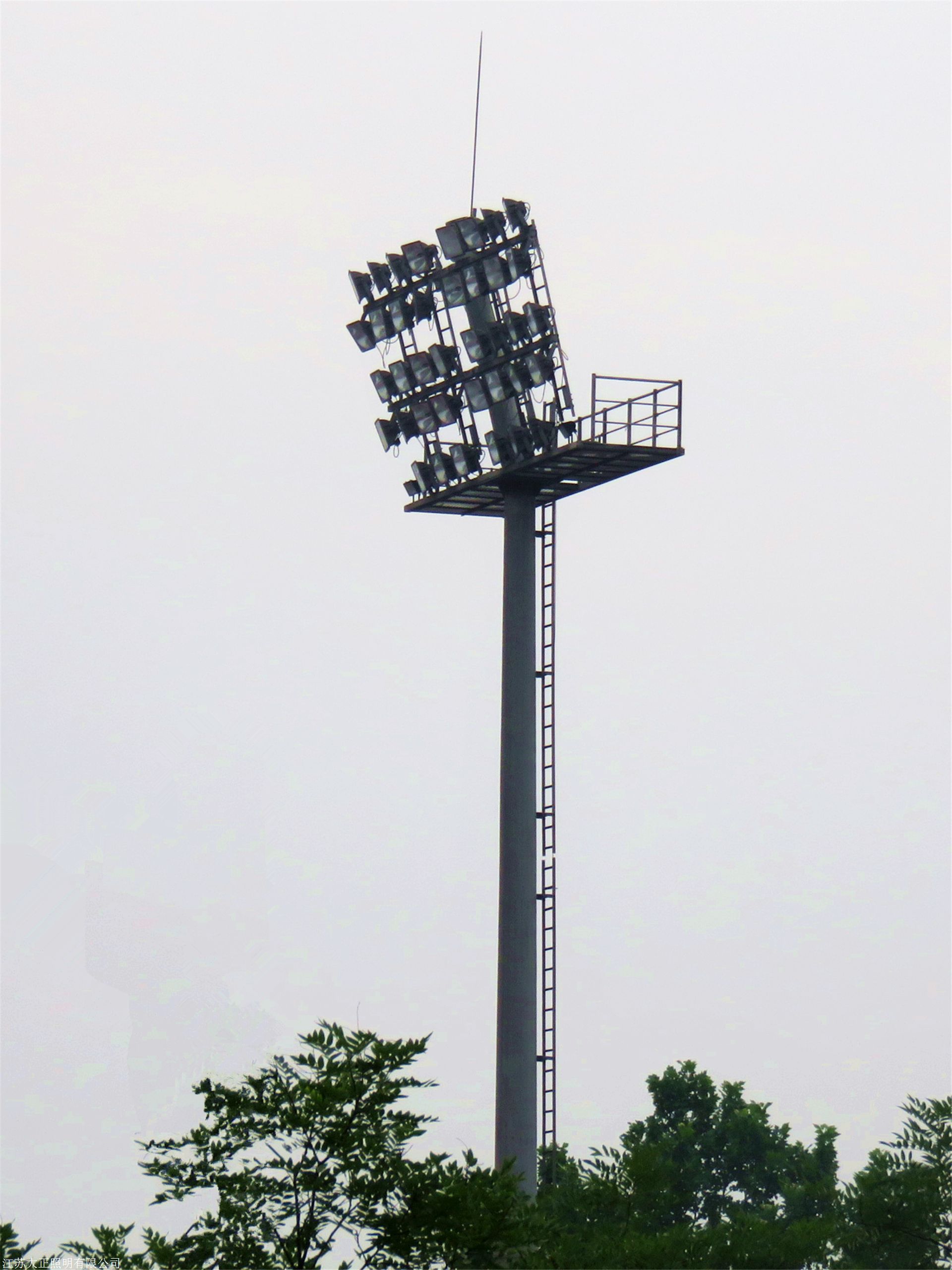 2018年6月江苏某场馆高杆灯项目